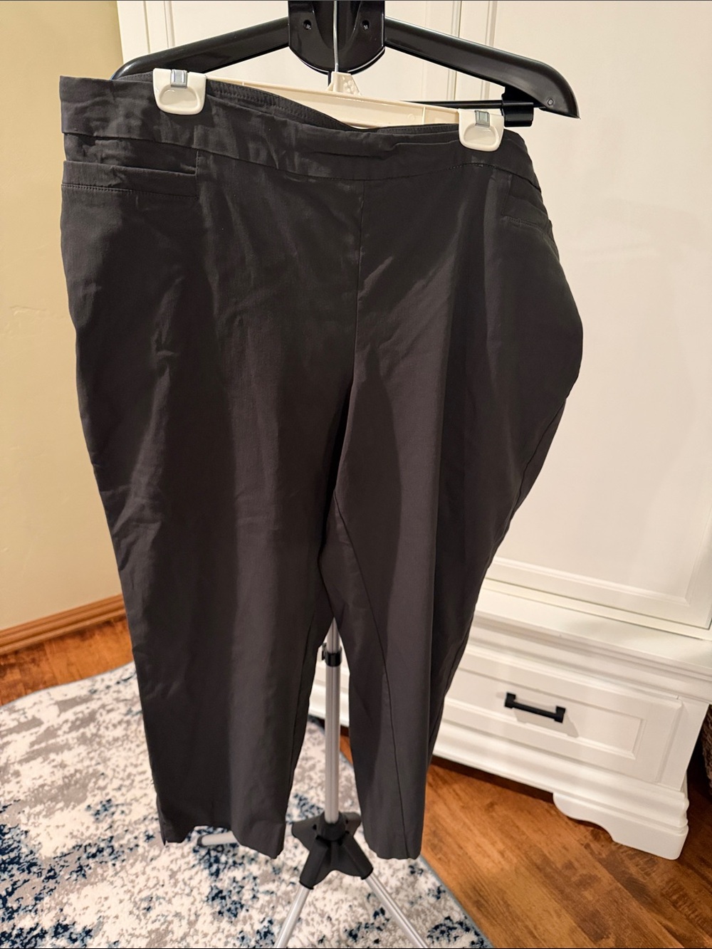 Women's Olive Stretch Dress Pants (91)
